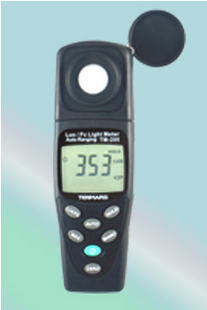 臺灣泰瑪斯 TM-204自動量程照度計TM204光度表